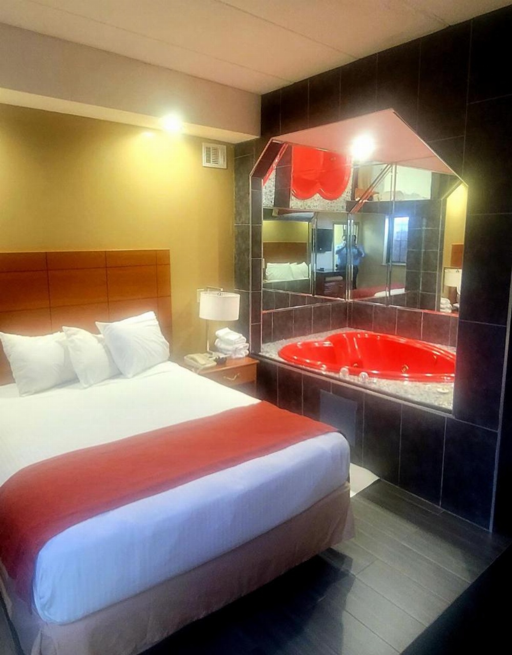 Jets Motor Inn Main image